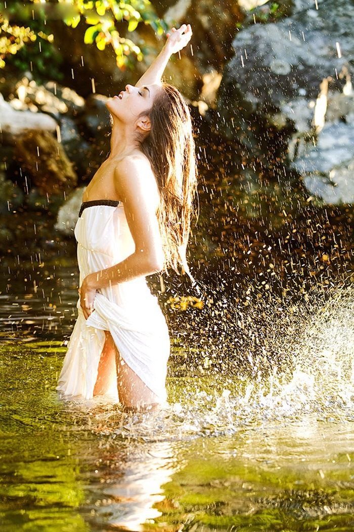 Marie Avgeropoulos in Vaduz