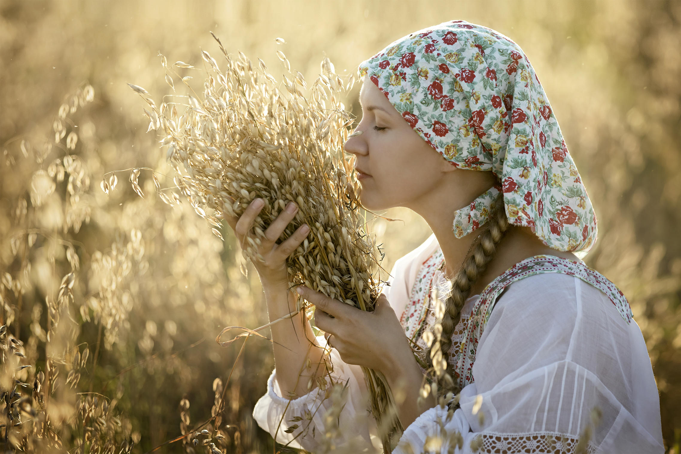 Photo Women in Slavic costumes in Vaduz