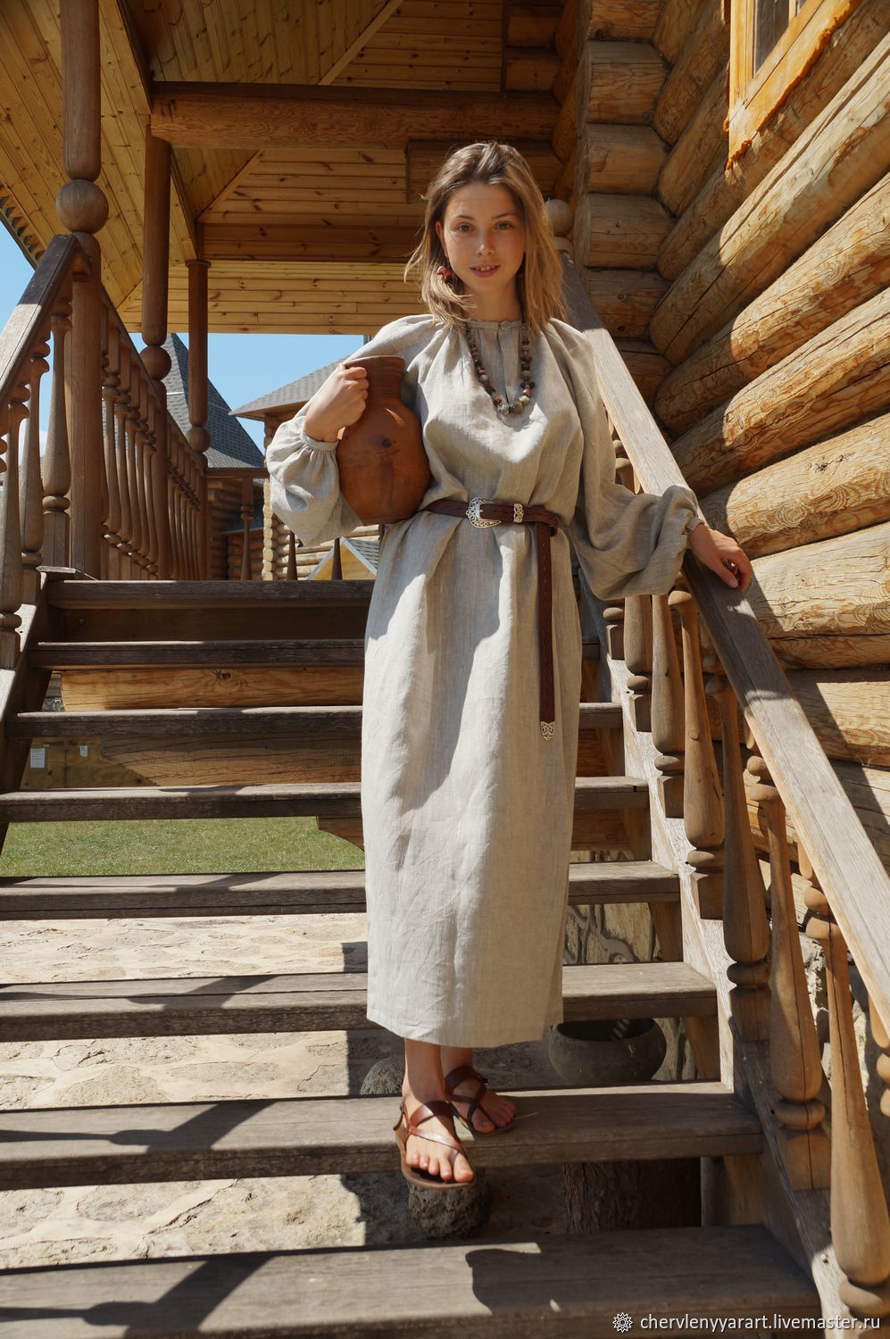 Girls in Slavic costumes in Vaduz